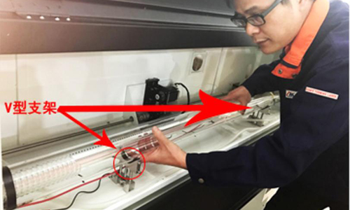 怎样准确装置CO2激光管？
